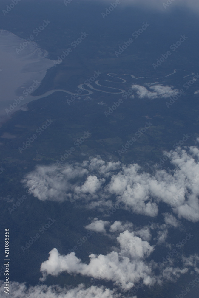 Naklejka premium Aerial view over the rainforest, colombia