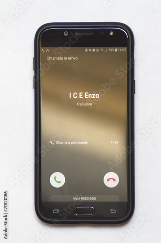 Incoming call smartphone