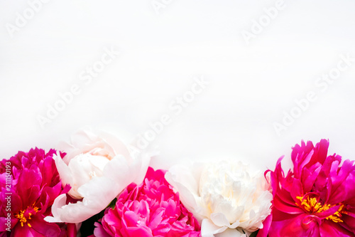 Fototapeta Naklejka Na Ścianę i Meble -  Peony flower bouquet