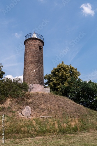 Aussichtsturm Markwerben auf dem Hügel - bei Weißenfels