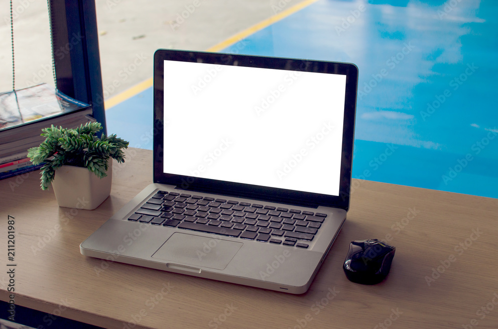 Fototapeta premium computer laptop on table
