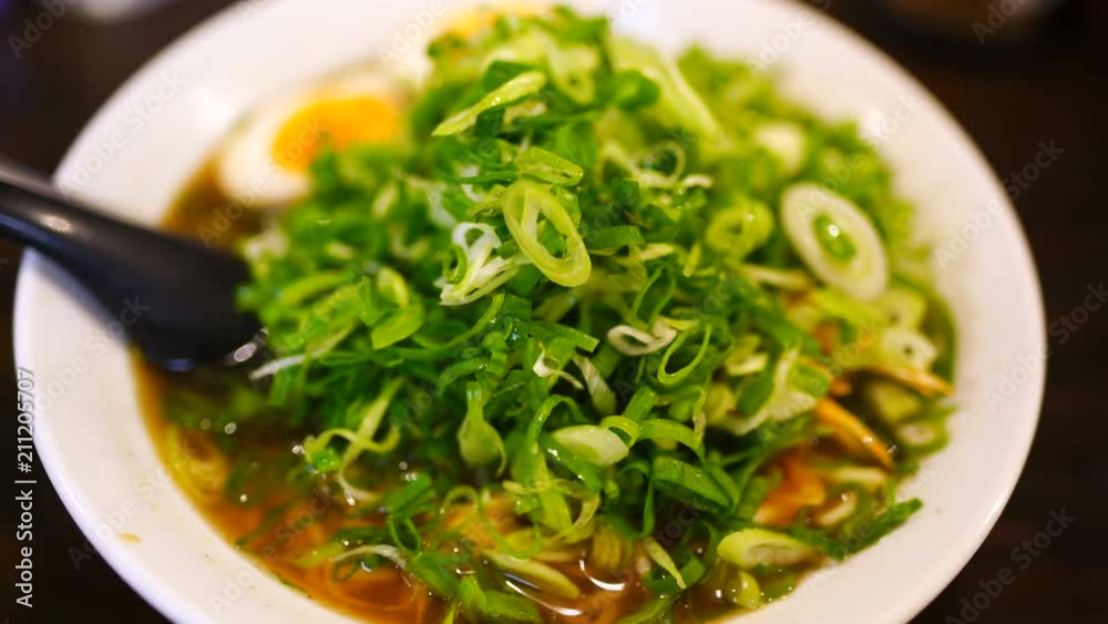 ラーメン・ネギラーメン ラーメン・ネギラーメン