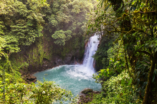 Fototapeta Naklejka Na Ścianę i Meble -  Waterfall in Costa Rica