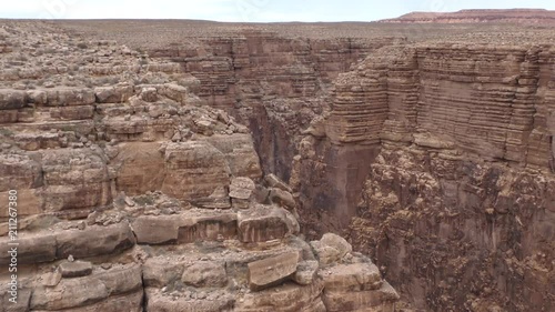 Wallpaper Mural Arizona, Little Colorado Gorge, A pan across rock formation in the Little Colorado Gorge Torontodigital.ca