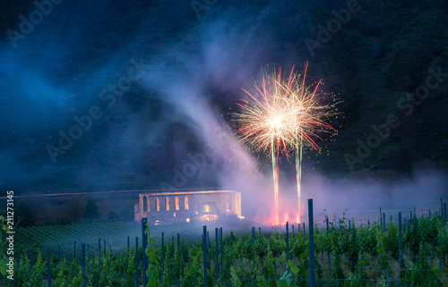 Feuerwerk bei Bremm an der Mosel Deutschland Europa