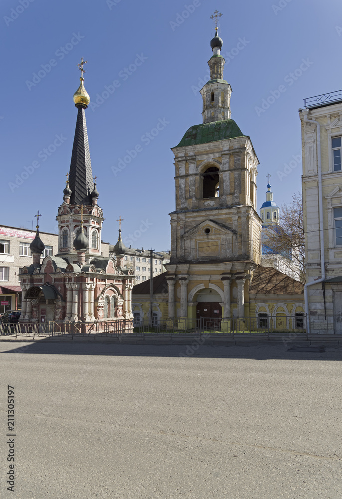 Obraz premium Orthodox churches in Smolensk, Russia.