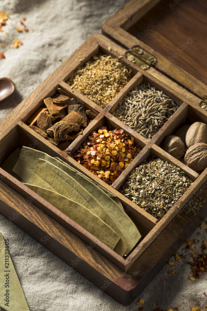 Raw Dry Organic Spices