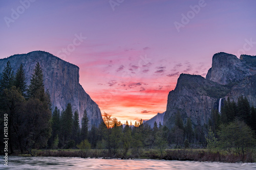 Beautiful sky from Valley View during Sunrise, Yosemite National Park
