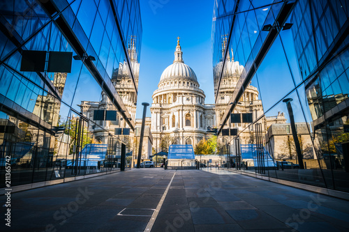 Photography St. Paul's cathedral reflected in glass