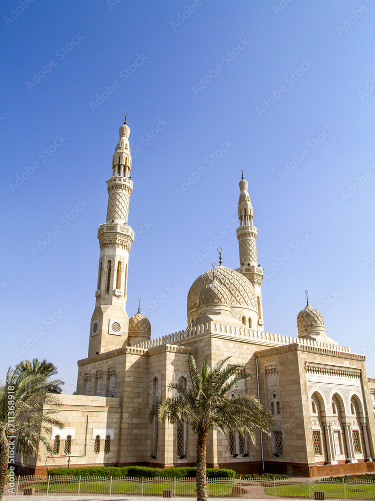 Dubai, Jumeirah Mosque, United Arab Emirates