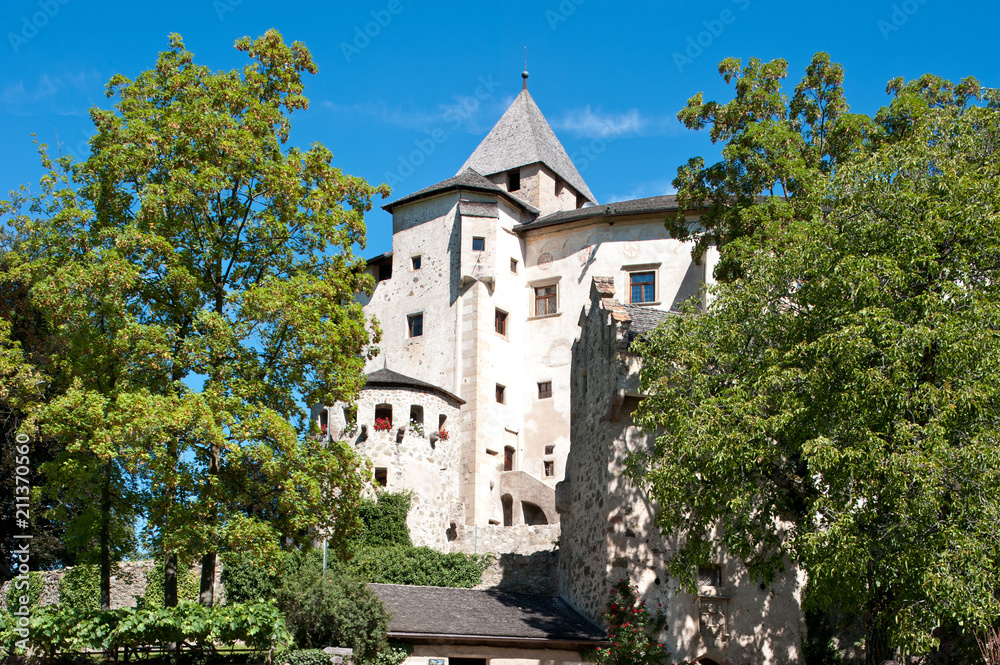 Schloss Prösels bei Völs in Südtirol.