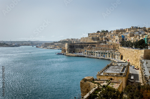 Fototapeta Naklejka Na Ścianę i Meble -  Valetta, Malta - June 2018: Top view of the city