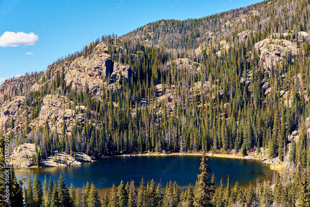 Lone Pine Lake, Rocky Mountains, Colorado, USA.