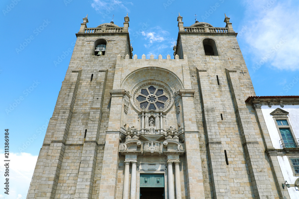 Fototapeta premium Porto Cathedral facade, Roman Catholic church in Portugal