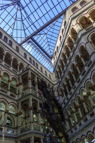Foto shopping mall in medellin, colombia