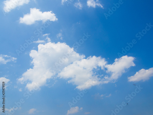 blue sky with cloud in the sunny day