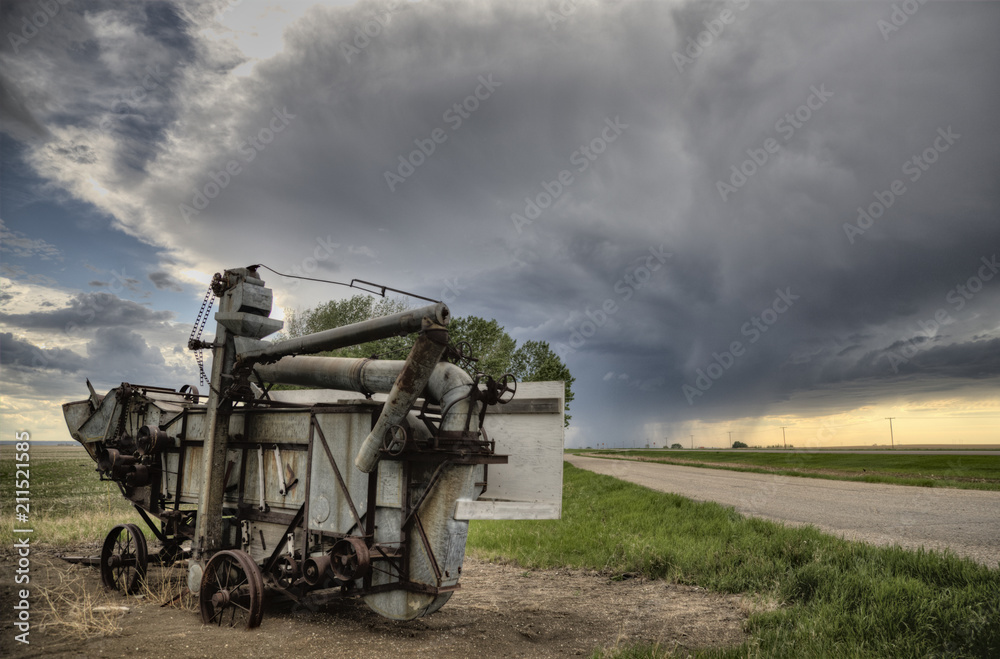 Fototapeta premium Prairie Storm Clouds Canada