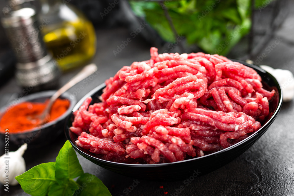 Raw ground beef meat. Fresh minced meat Raw ground beef meat. Fresh minced meat