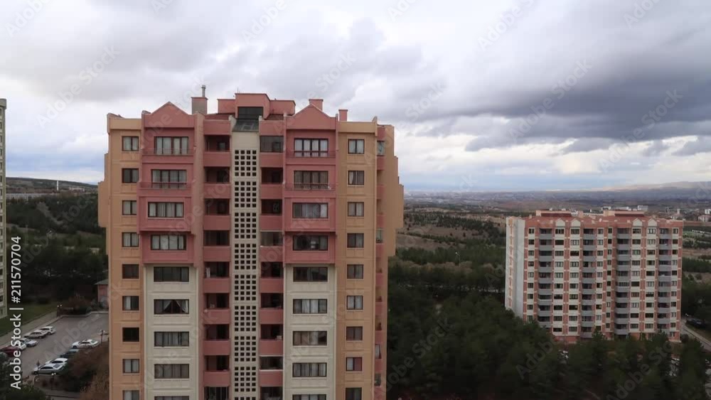 Rotating time lapses of a residential area and a university campus. Rotating time lapses of a residential area and a university campus.