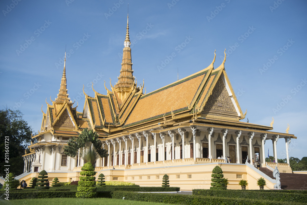 CAMBODIA PHNOM PENH ROYAL PALACE THRONE HALL