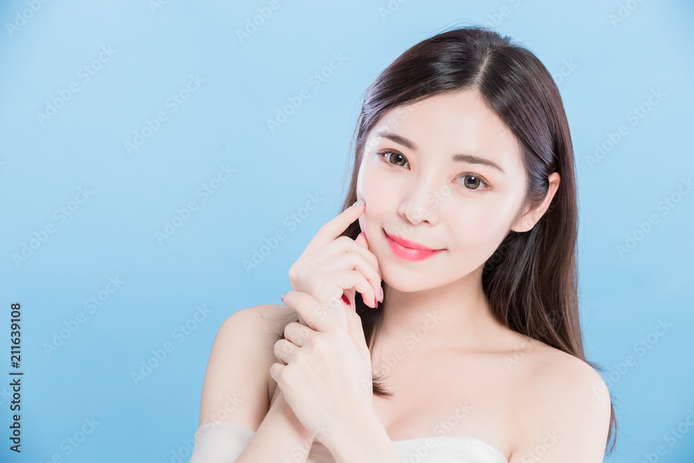 beauty woman smile happily beauty woman smile happily