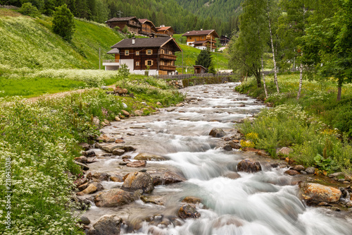 An der Falschauer in Sankt Gertraud, Ultental, Südtirol photo