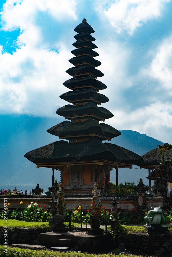Pura Ulun Danu Bratan Temple, Bedugul Mountains, Bratan Lake, Bali, Indonesia Pura Ulun Danu Bratan Temple, Bedugul Mountains, Bratan Lake, Bali, Indonesia