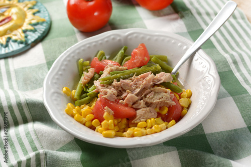 salad of green beans, corn, tomato and tuna