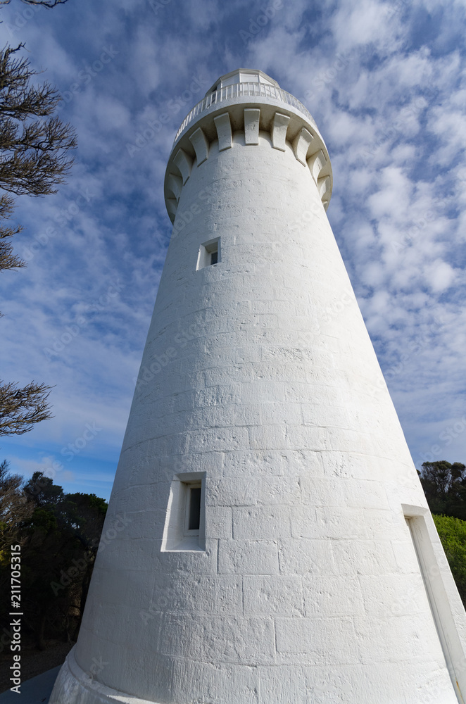 Lighthouse wide vert Lighthouse wide vert