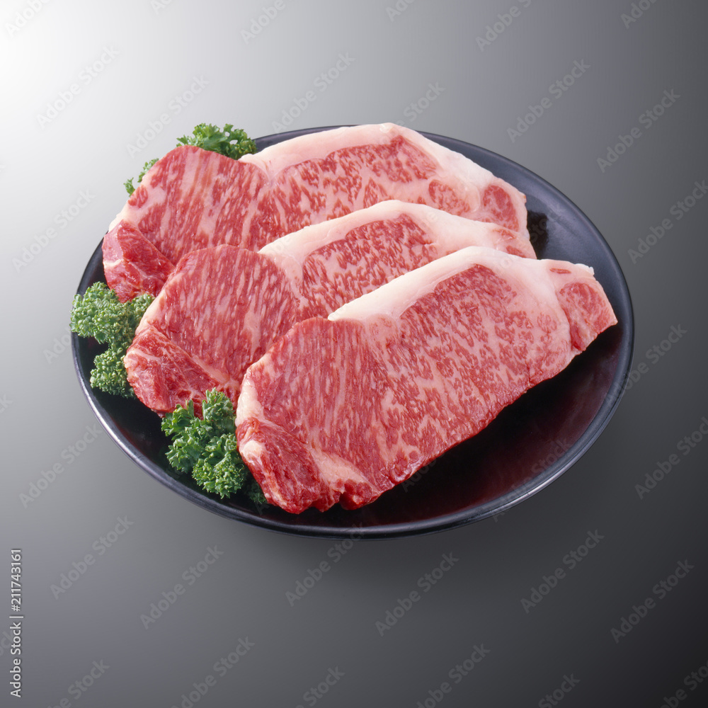 黒毛和牛サーロインステーキ Stock 写真 Adobe Stock 黒毛和牛サーロインステーキ Stock 写真 Adobe Stock