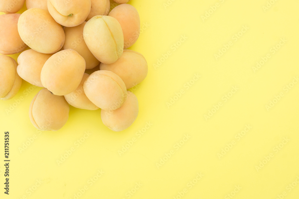 Ripe fresh apricots Ripe fresh apricots