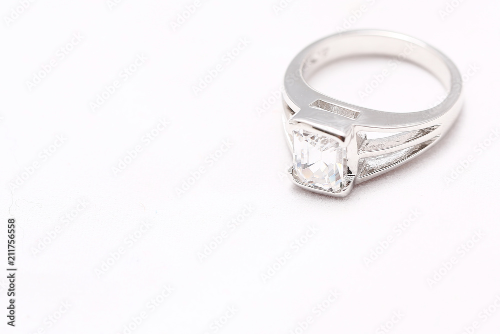 Beautiful diamond ring Beautiful diamond ring