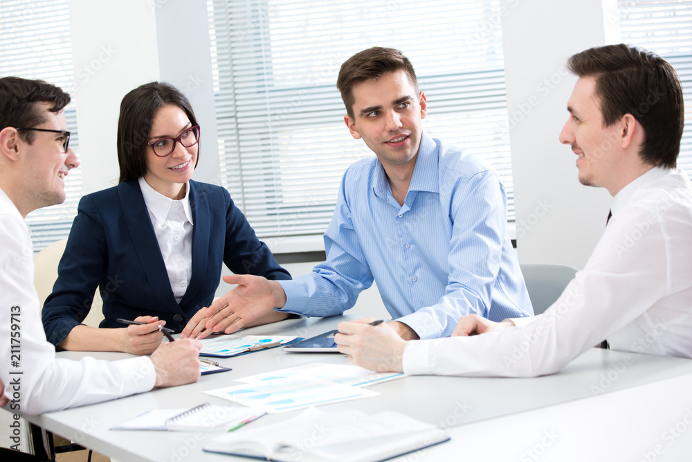 Businesspeople discuss a new project Businesspeople discuss a new project