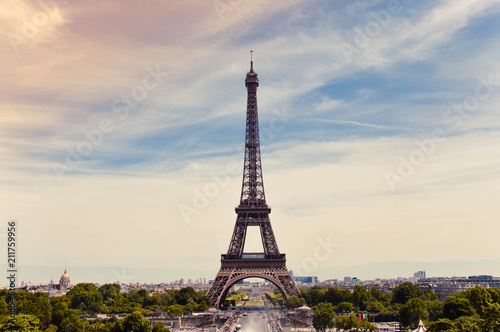 Paris et sa tour Eiffel
