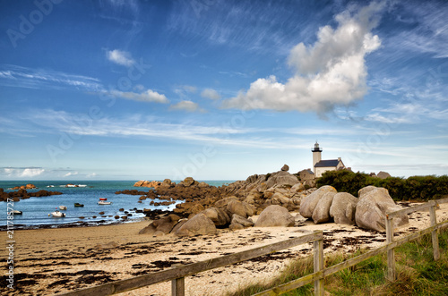 Pontusval, Brittany, the little lighthouse photo