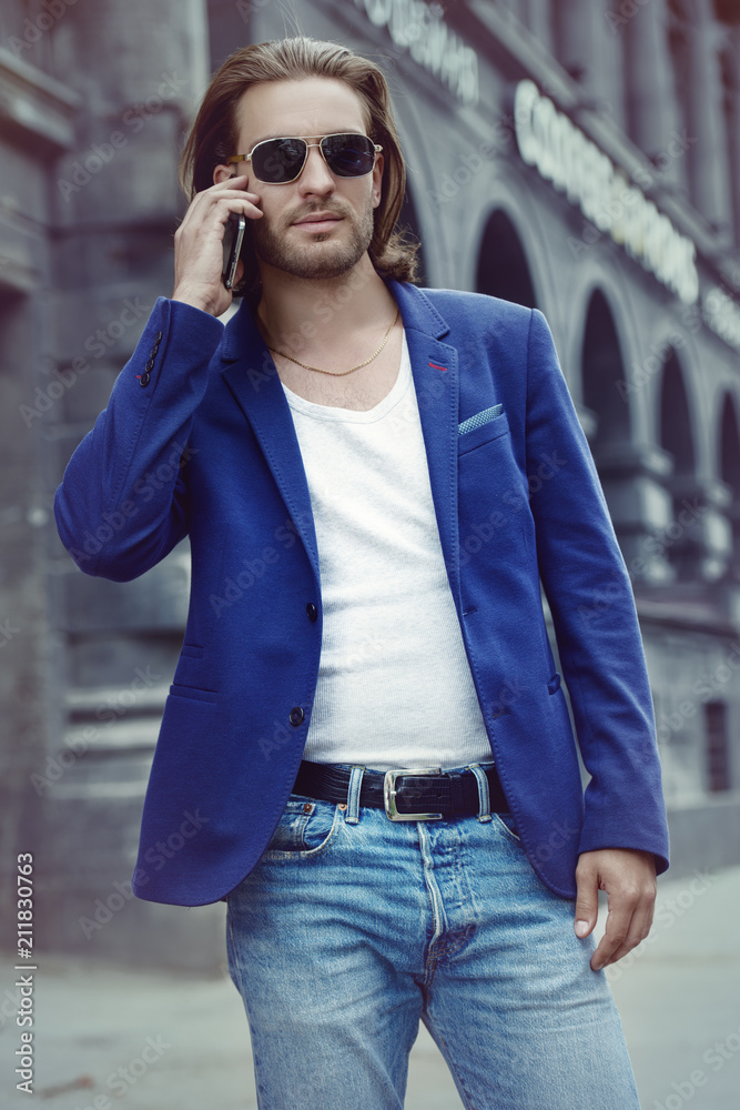 Fototapeta premium handsome man in town