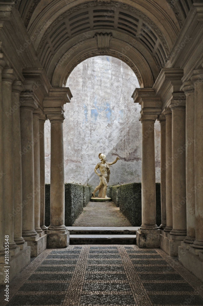 Fototapeta premium Roma, Palazzo Spada - la prospettiva del Borromini
