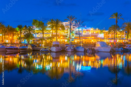Fotografia Sunset view of marina at Cala D'Or, Mallorca, Spain