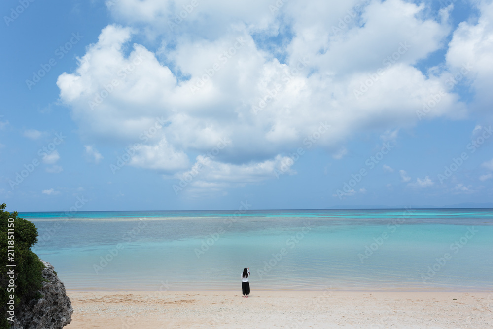 沖縄・最南端の波照間島の海