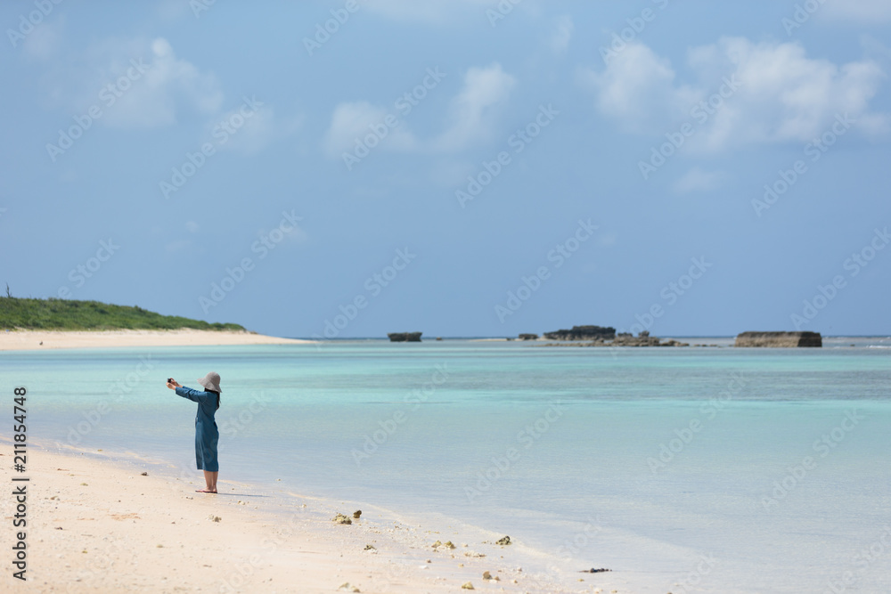 沖縄・最南端の波照間島の海