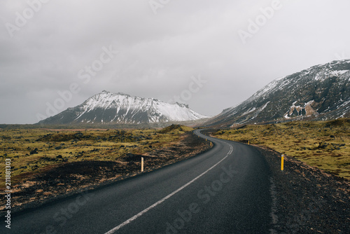 Mountain roads in Iceland © Станислав Иванов