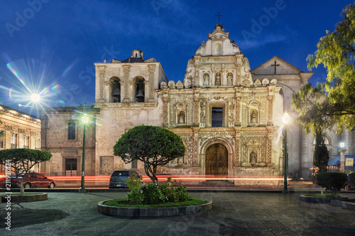 Catedral del Espíritu Santo de Quetzaltenango, Parque Centro América, Guatemala photo