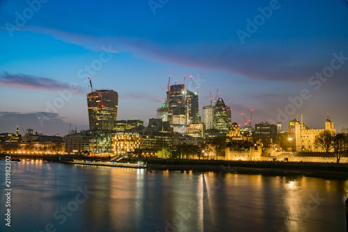 Night view of the Tower of London and night city scape