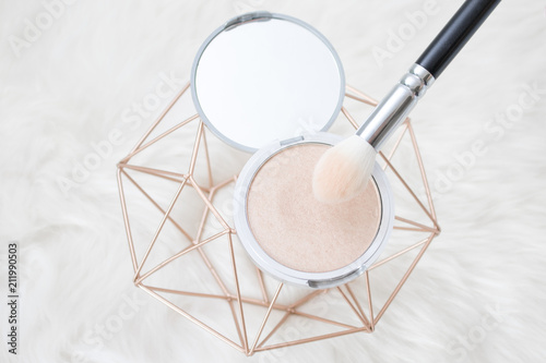 Highlighter mit Pinsel