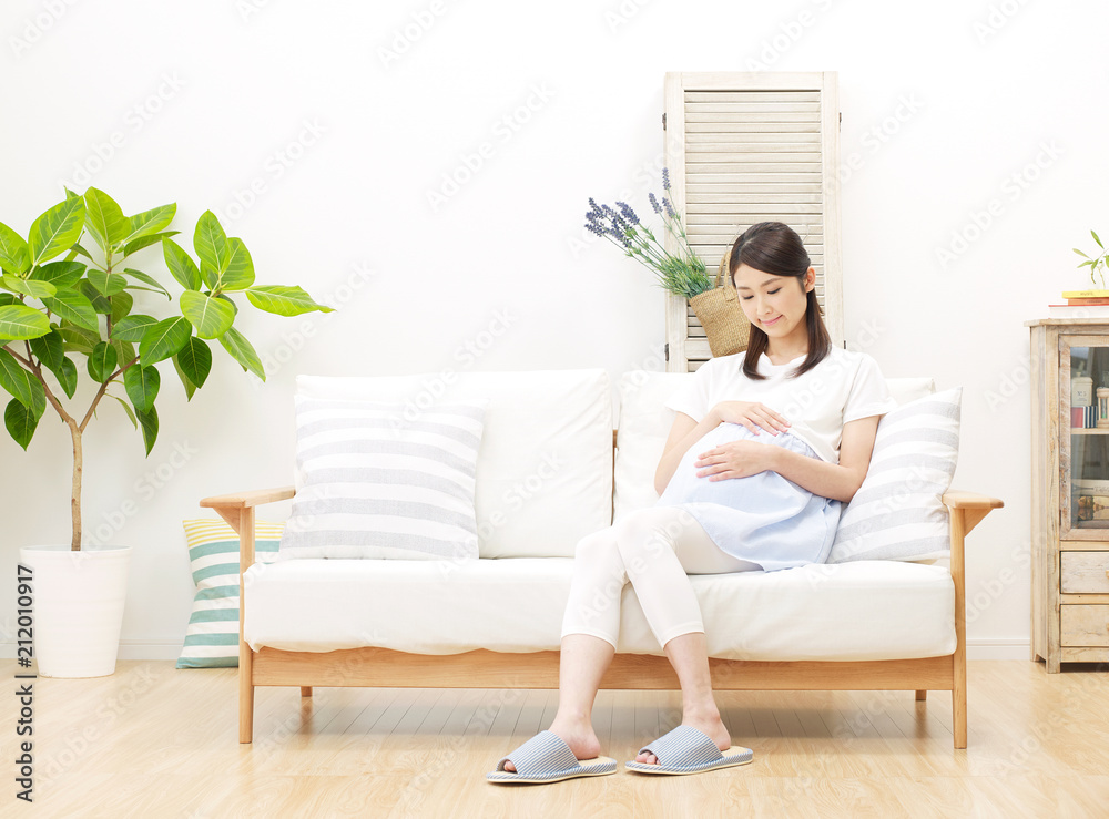 女性 妊婦 笑顔 女性 妊婦 笑顔