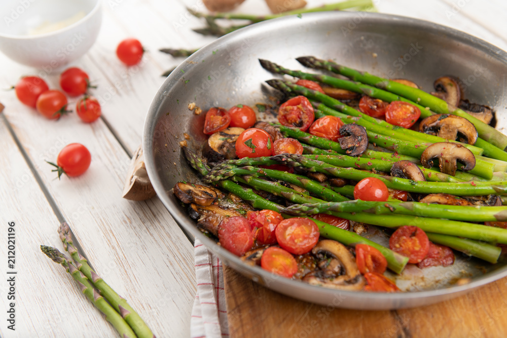 Asparagus Cooked with Cherry Tomatoes and Mushrooms Asparagus Cooked with Cherry Tomatoes and Mushrooms