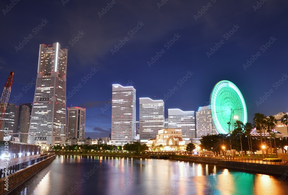 Naklejka premium みなとみらいの夜景