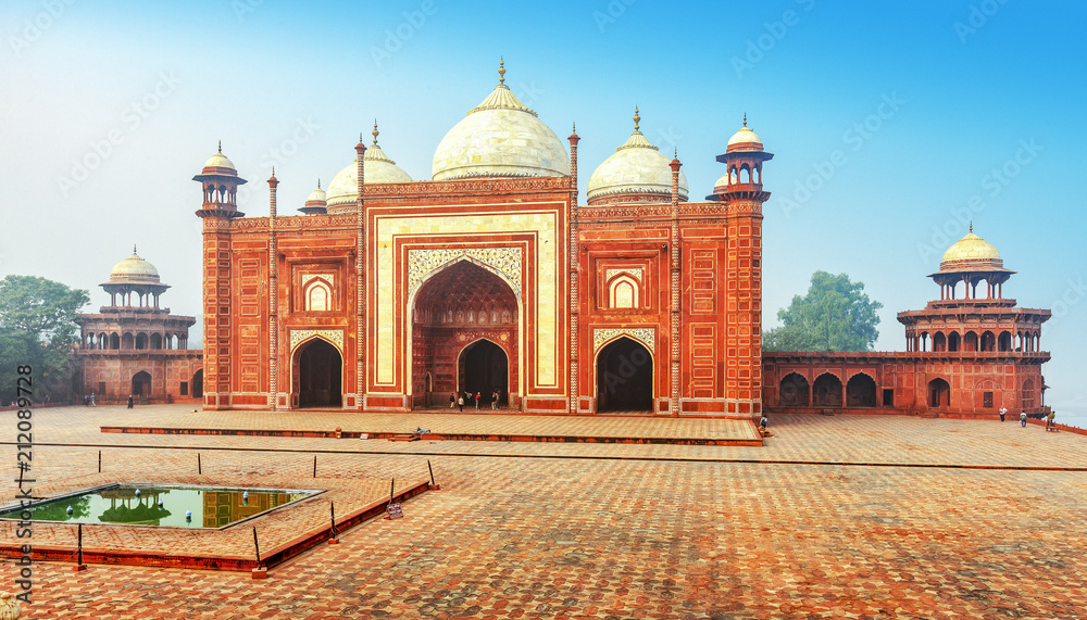 Jawab Mosque at the Taj Mahal, Agra, India