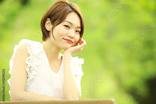 Wallpaper Mural 女性ポートレート Torontodigital.ca