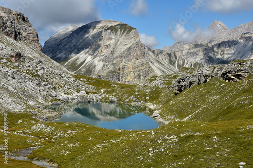 Naturpark Puez-Geisler; Crespeinasee in der Puezgruppe; Dolomiten; Suedtirol;